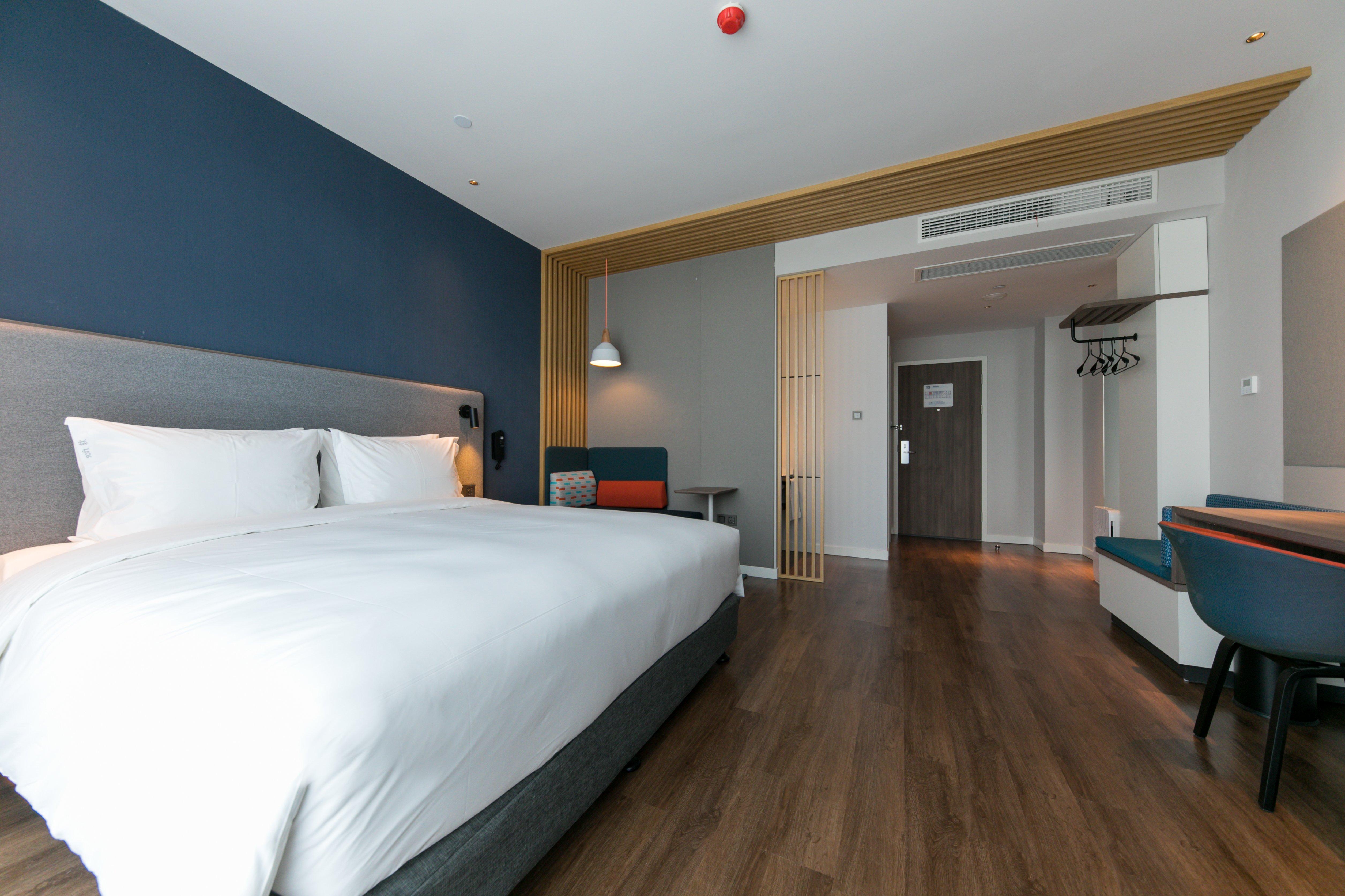 Holiday Inn Express Shanghai Tangzhen By Ihg - 20 Mins To Disney Land ภายนอก รูปภาพ