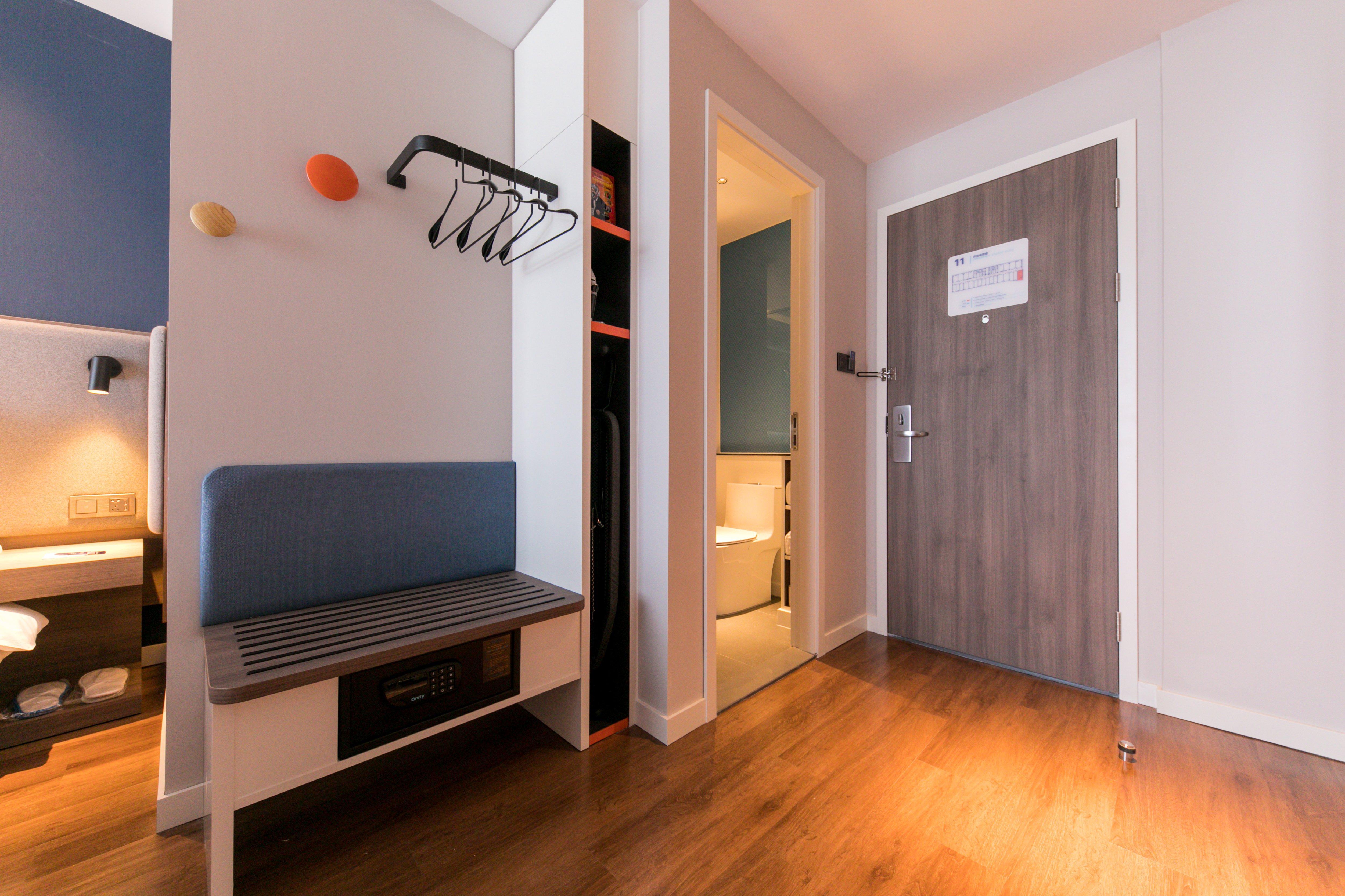 Holiday Inn Express Shanghai Tangzhen By Ihg - 20 Mins To Disney Land ภายนอก รูปภาพ