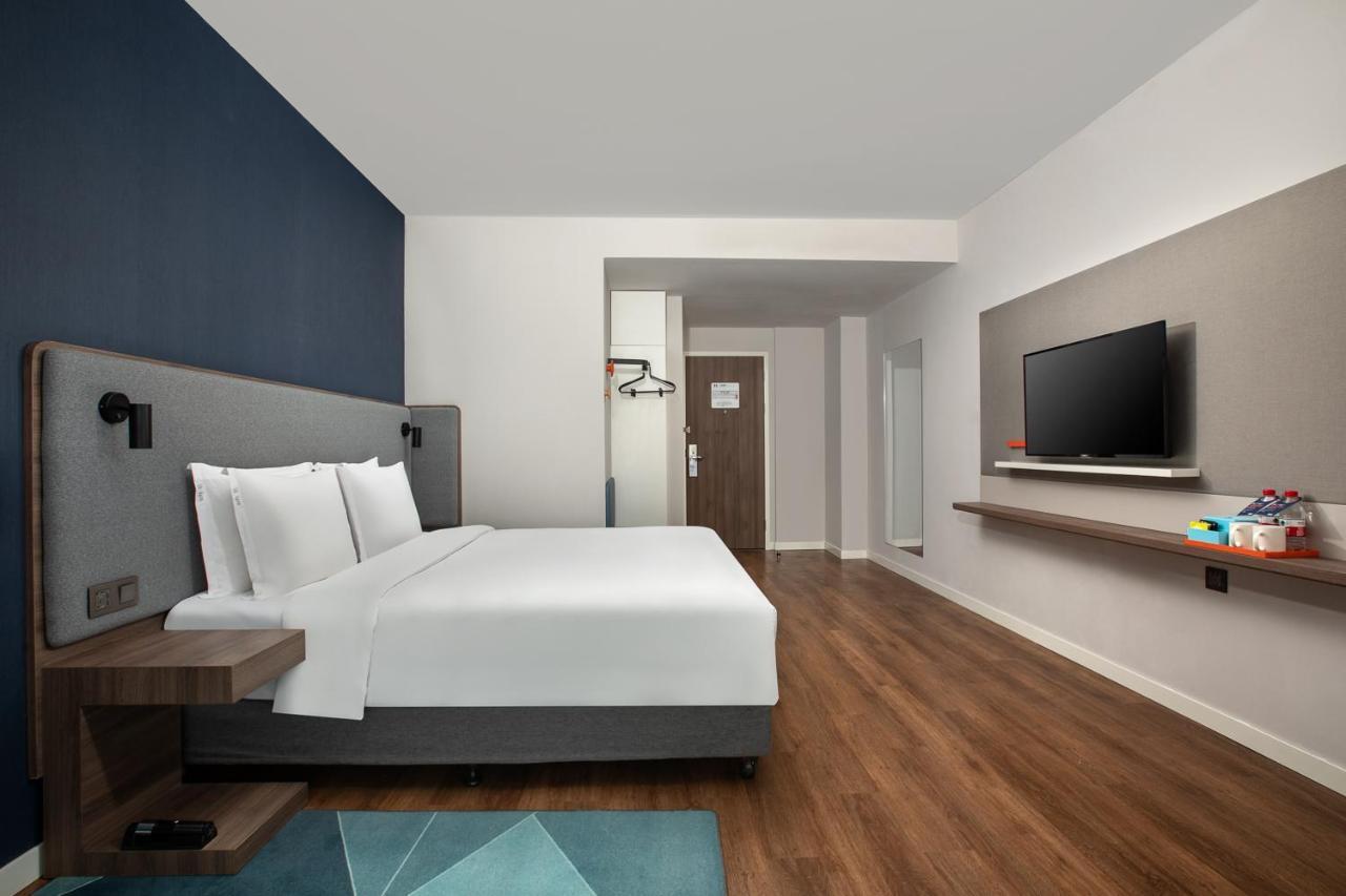 Holiday Inn Express Shanghai Tangzhen By Ihg - 20 Mins To Disney Land ภายนอก รูปภาพ
